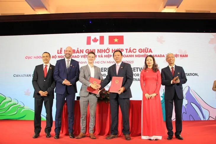 Kỷ niệm 50 năm thiết lập quan hệ ngoại giao Canada – Việt Nam