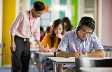 Luyện thi tiếng Anh IELTS